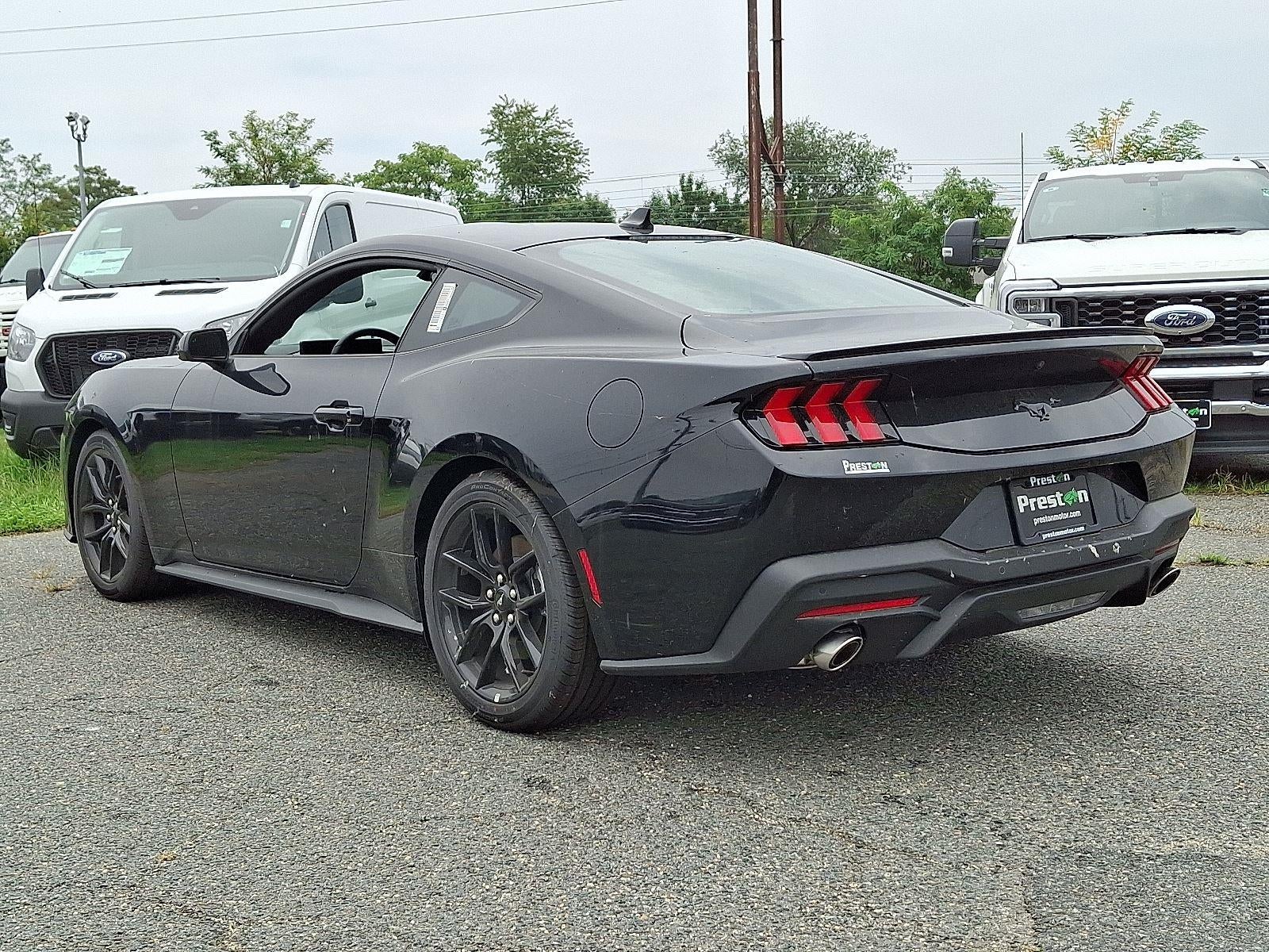 2025 Ford Mustang EcoBoost