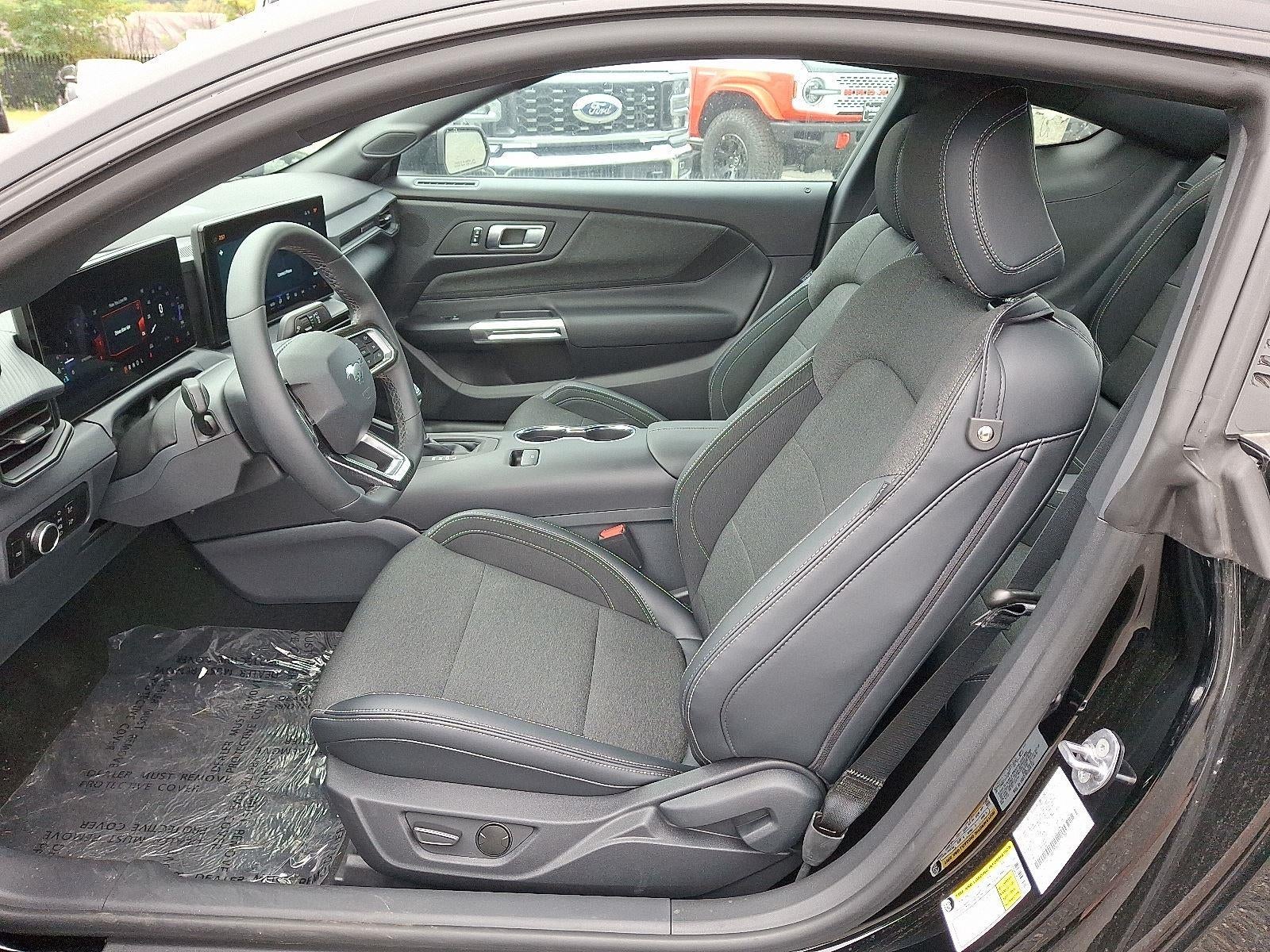 2025 Ford Mustang EcoBoost