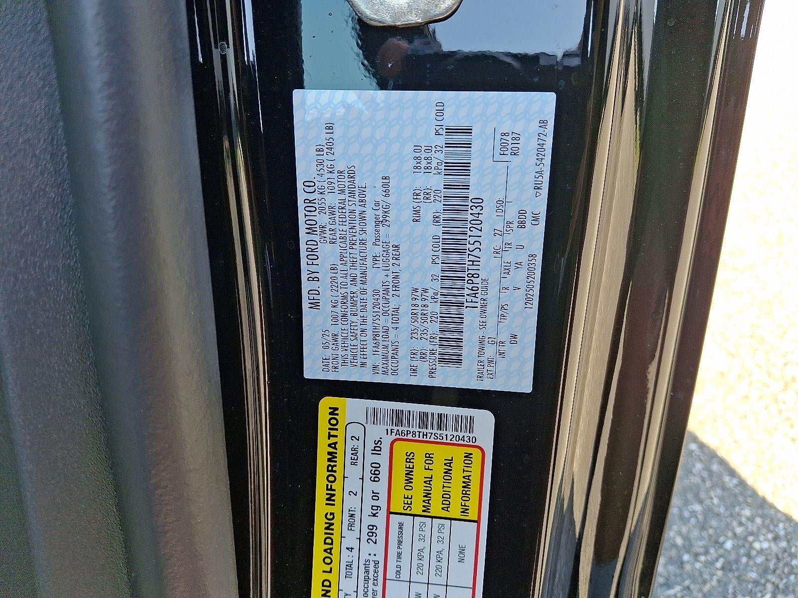 2025 Ford Mustang EcoBoost