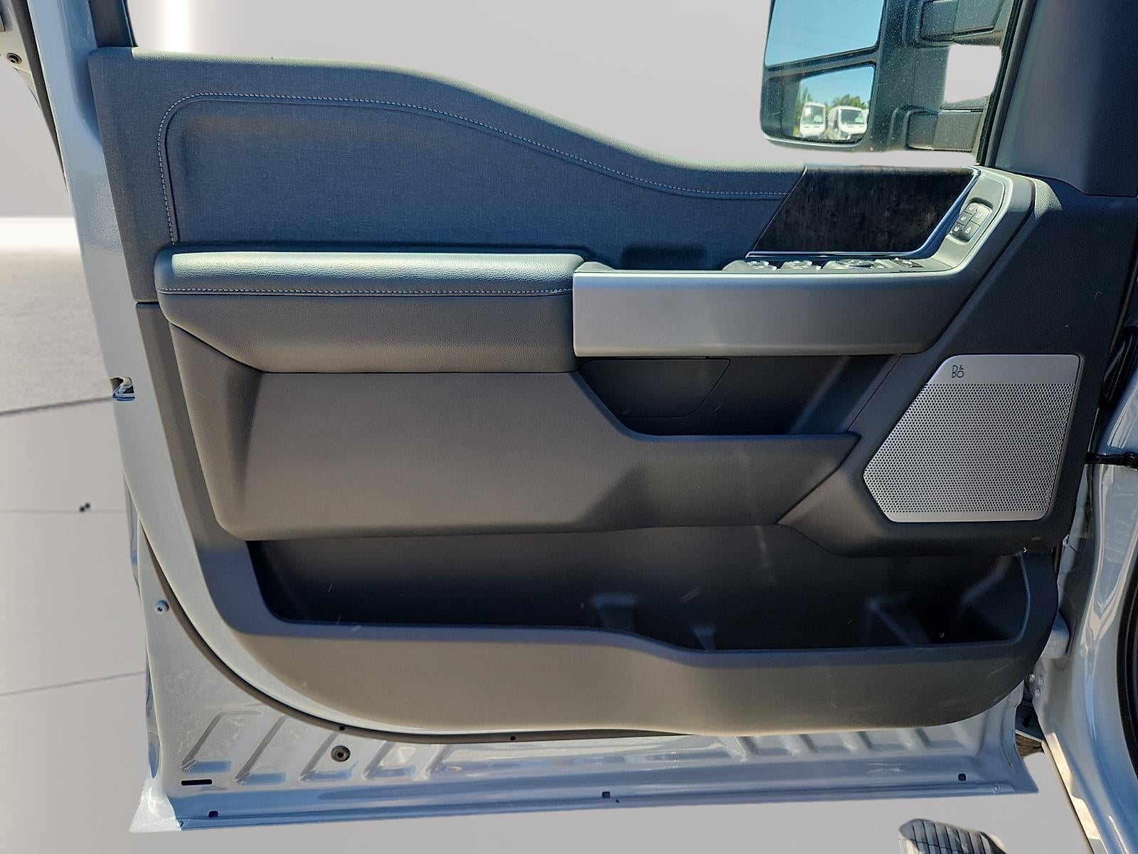 2026 Ford Super Duty F-250 Lariat