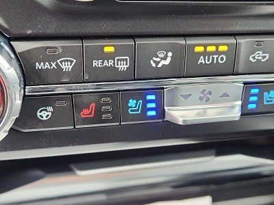 2027 Ford Super Duty F-350 Platinum