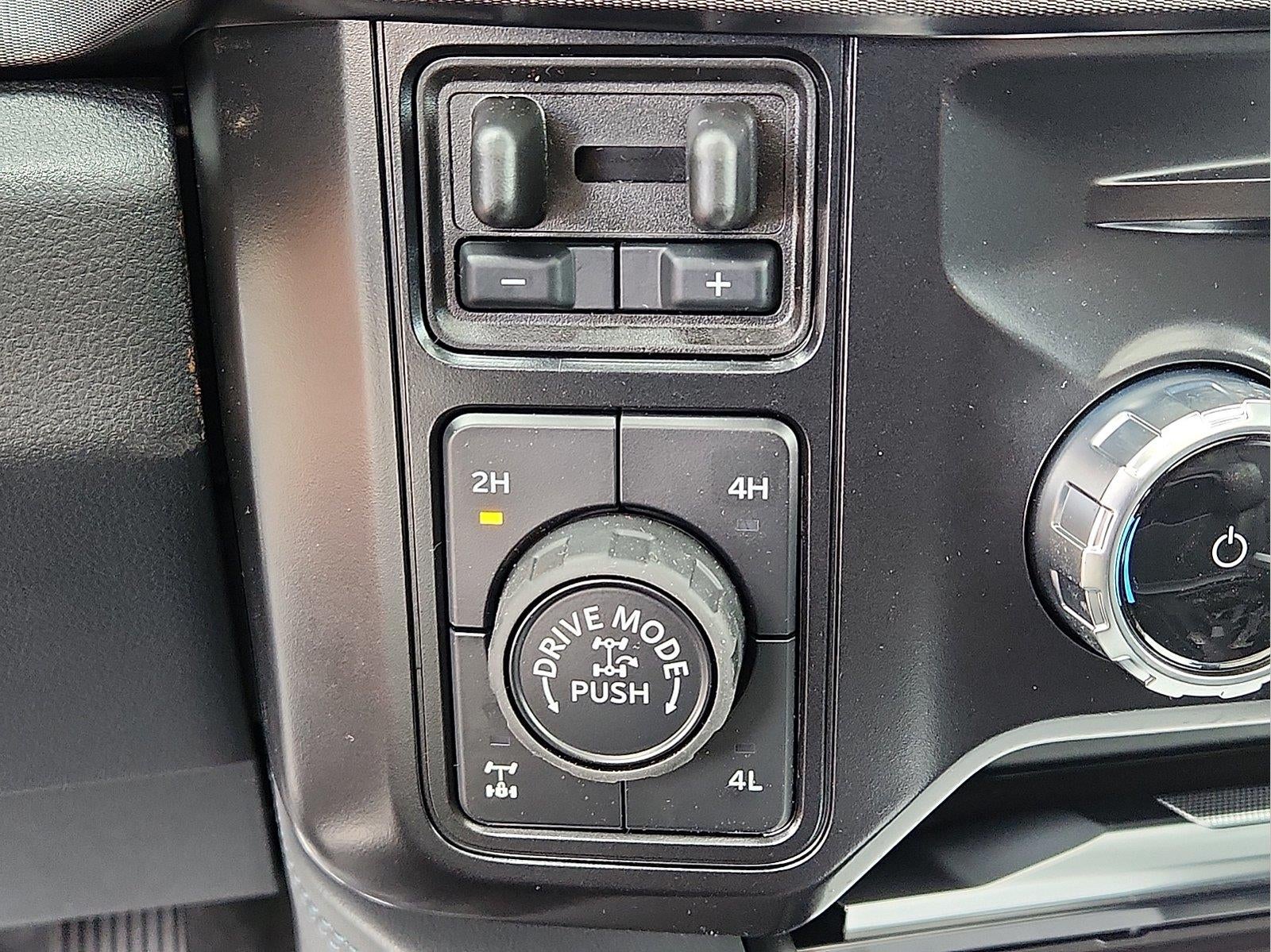 2027 Ford Super Duty F-350 Platinum
