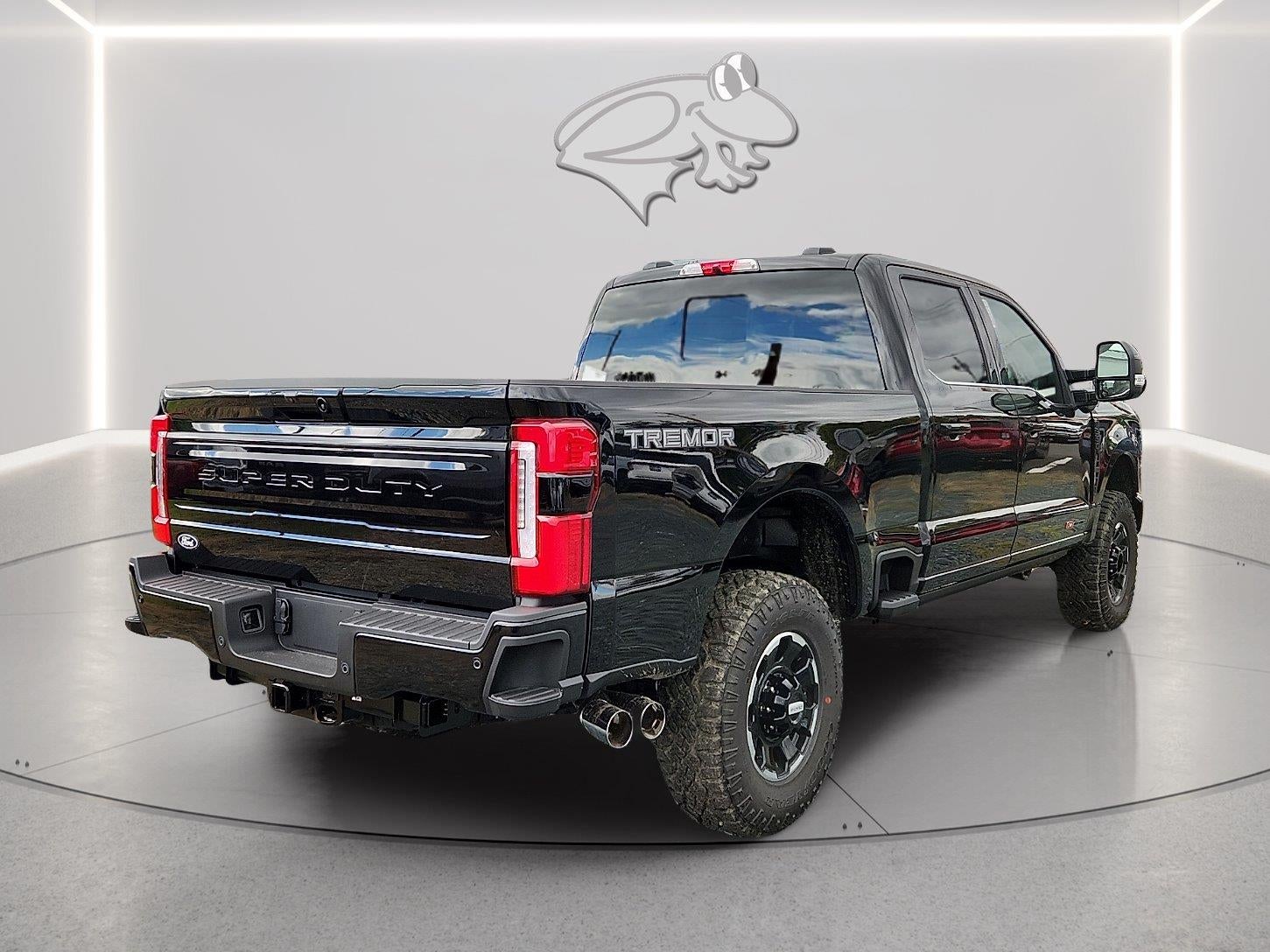 2027 Ford Super Duty F-350 Platinum