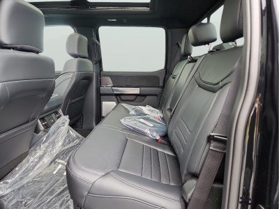 2027 Ford Super Duty F-350 Platinum