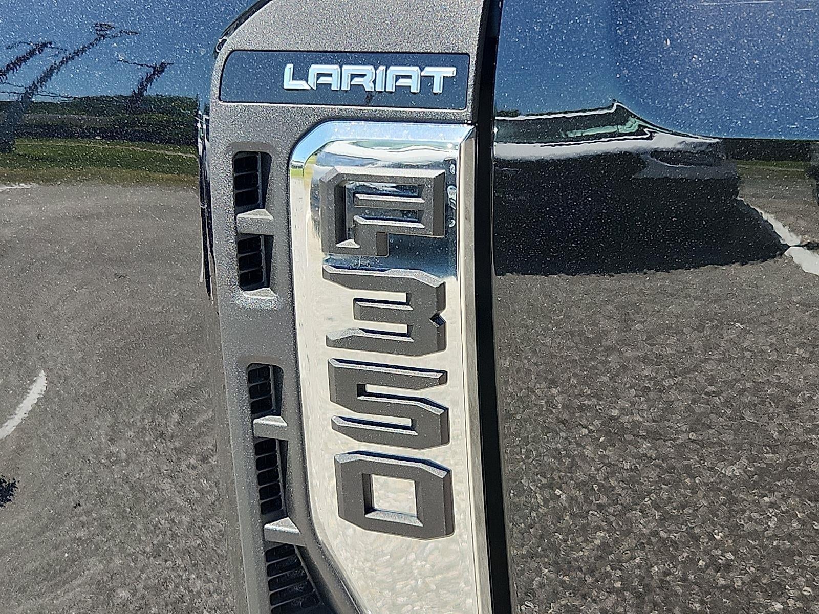 2026 Ford Super Duty F-350 DRW LARIAT