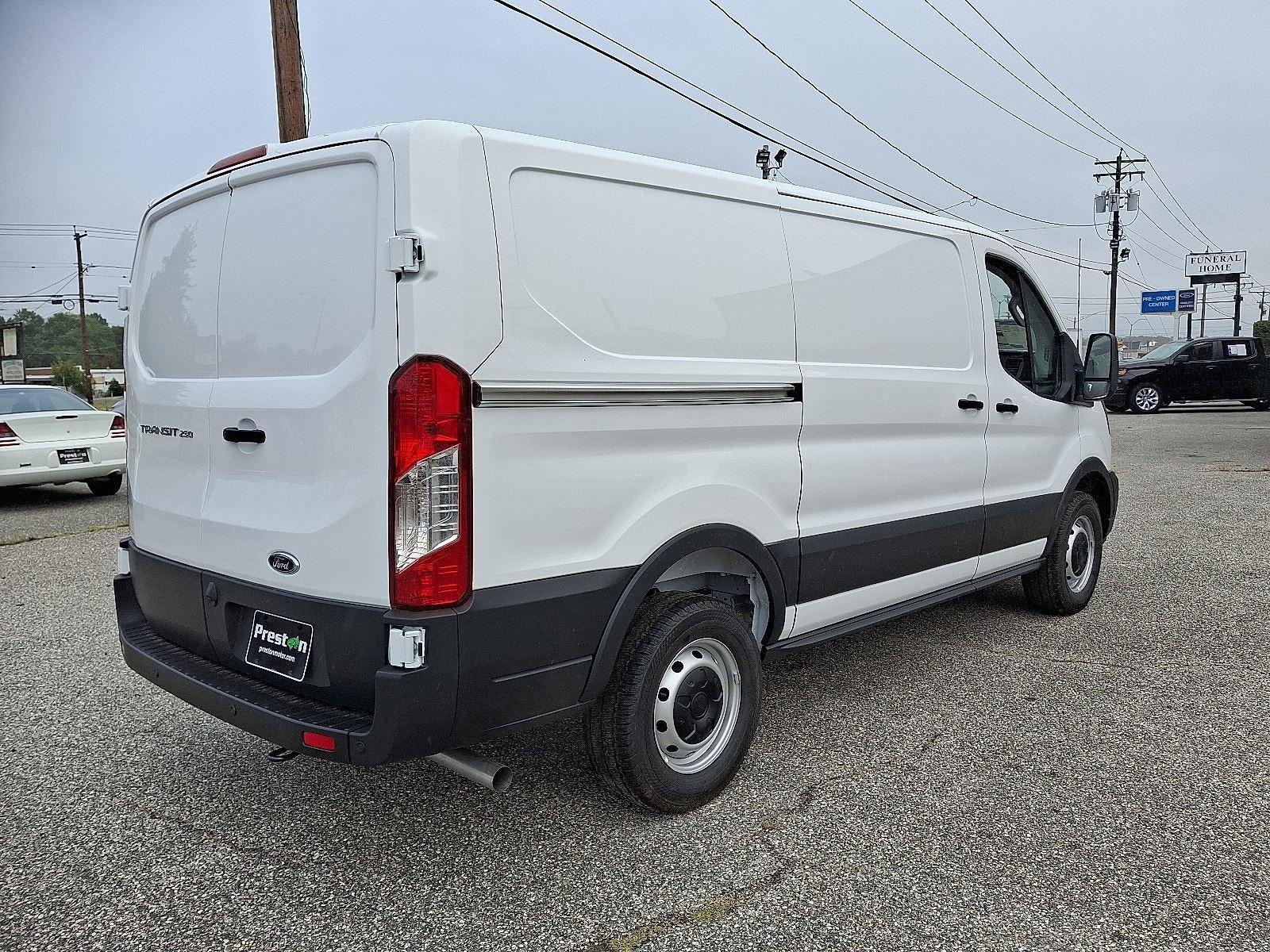 2025 Ford Transit Cargo Van Cargo Van