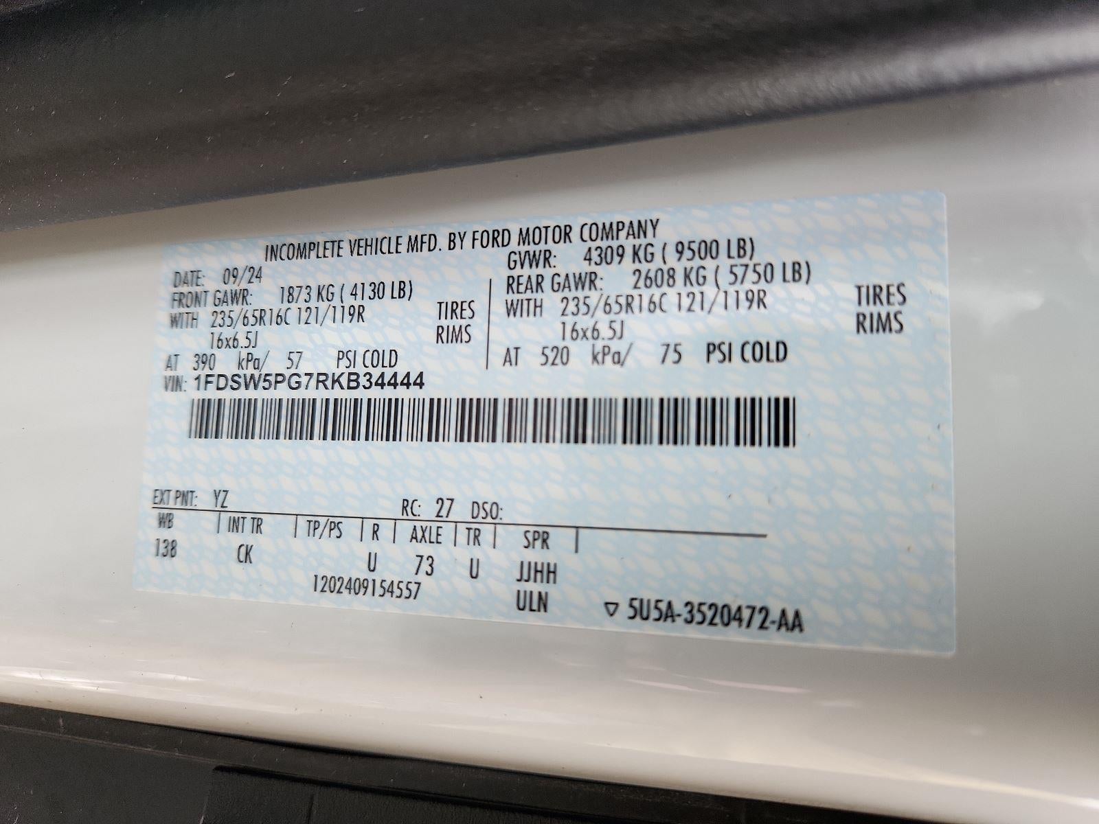 2024 Ford Transit Cutaway Base