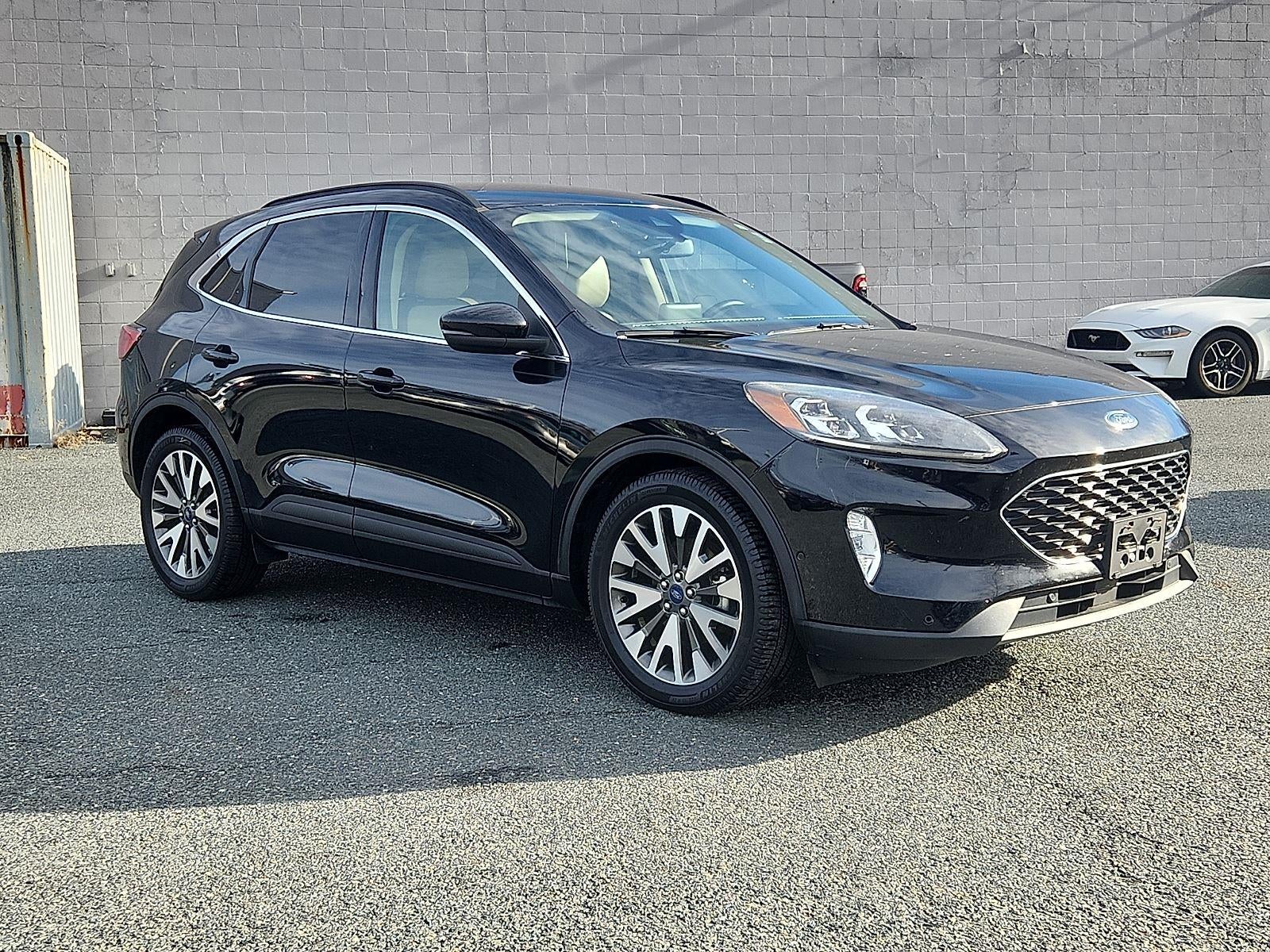 2020 Ford Escape Hybrid Titanium