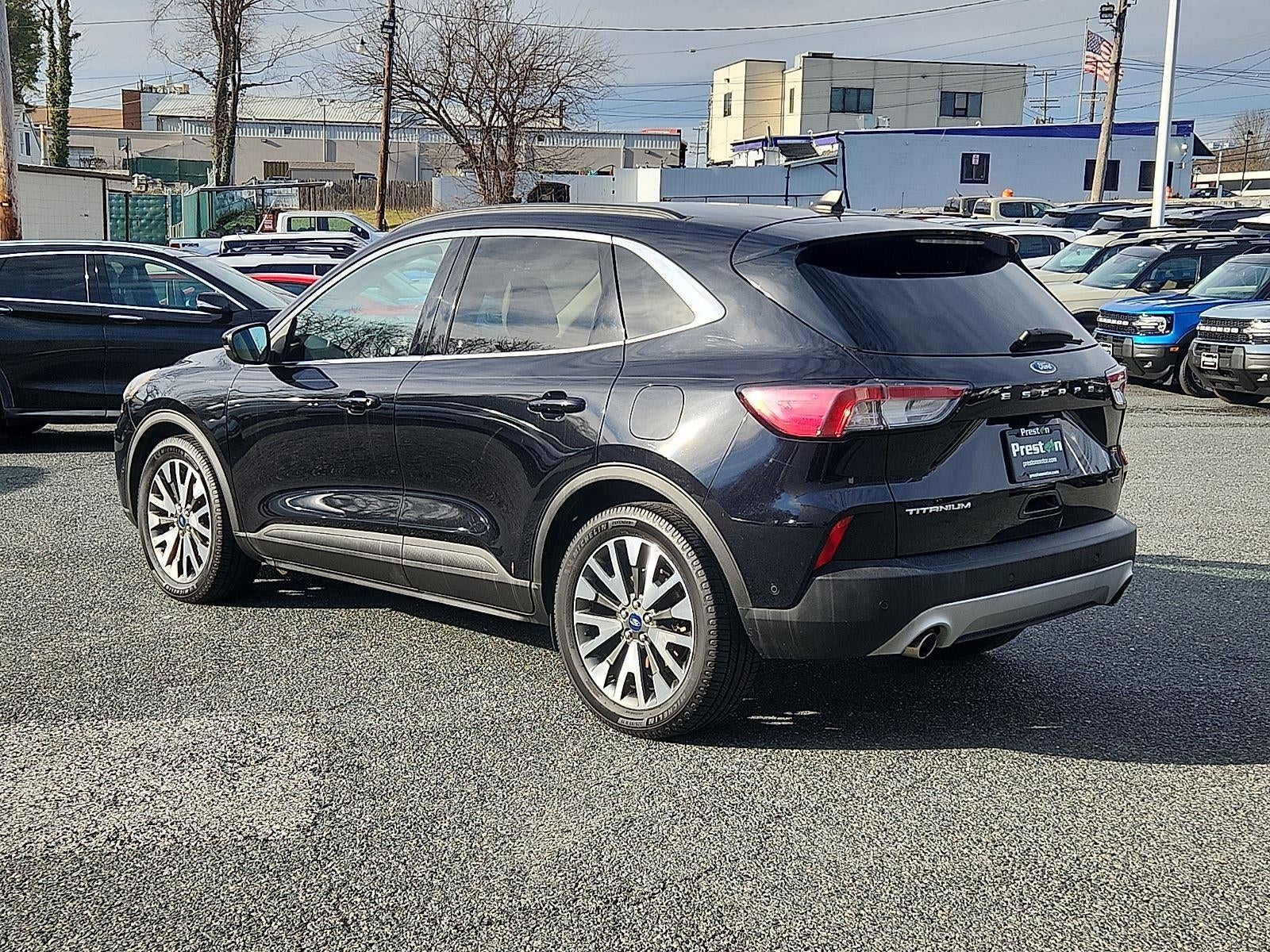 2020 Ford Escape Hybrid Titanium