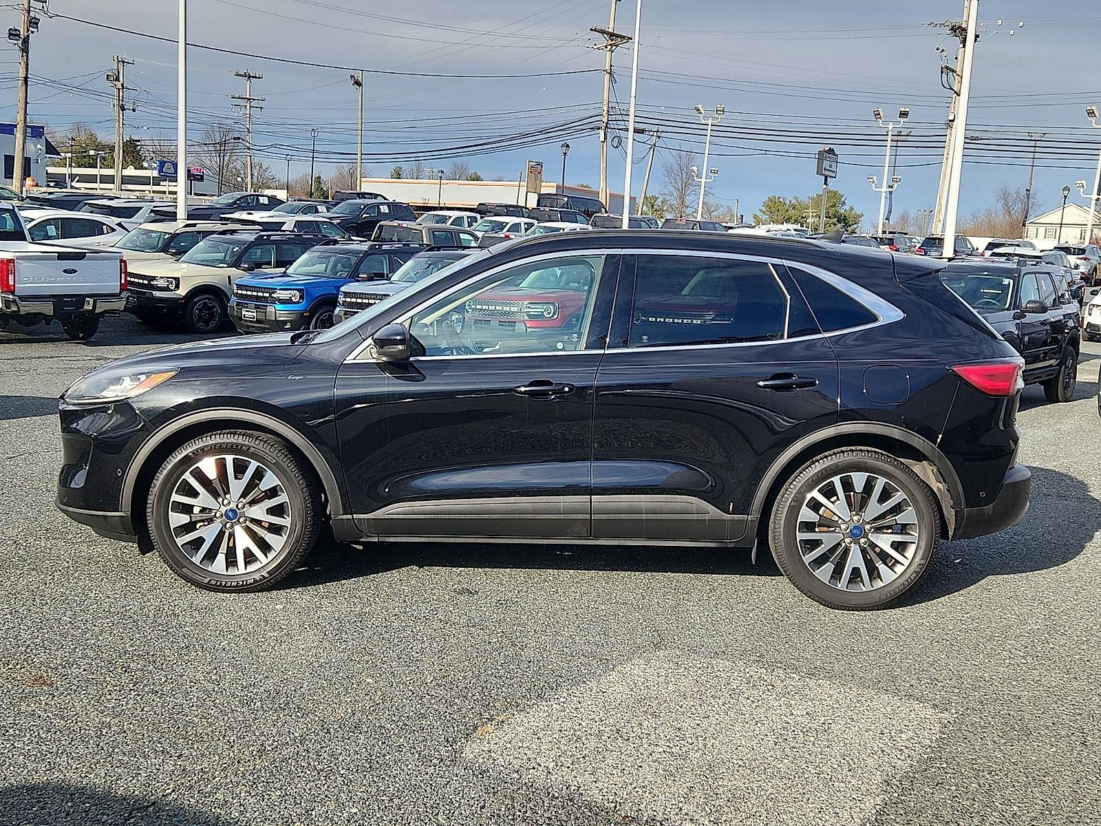 2020 Ford Escape Hybrid Titanium