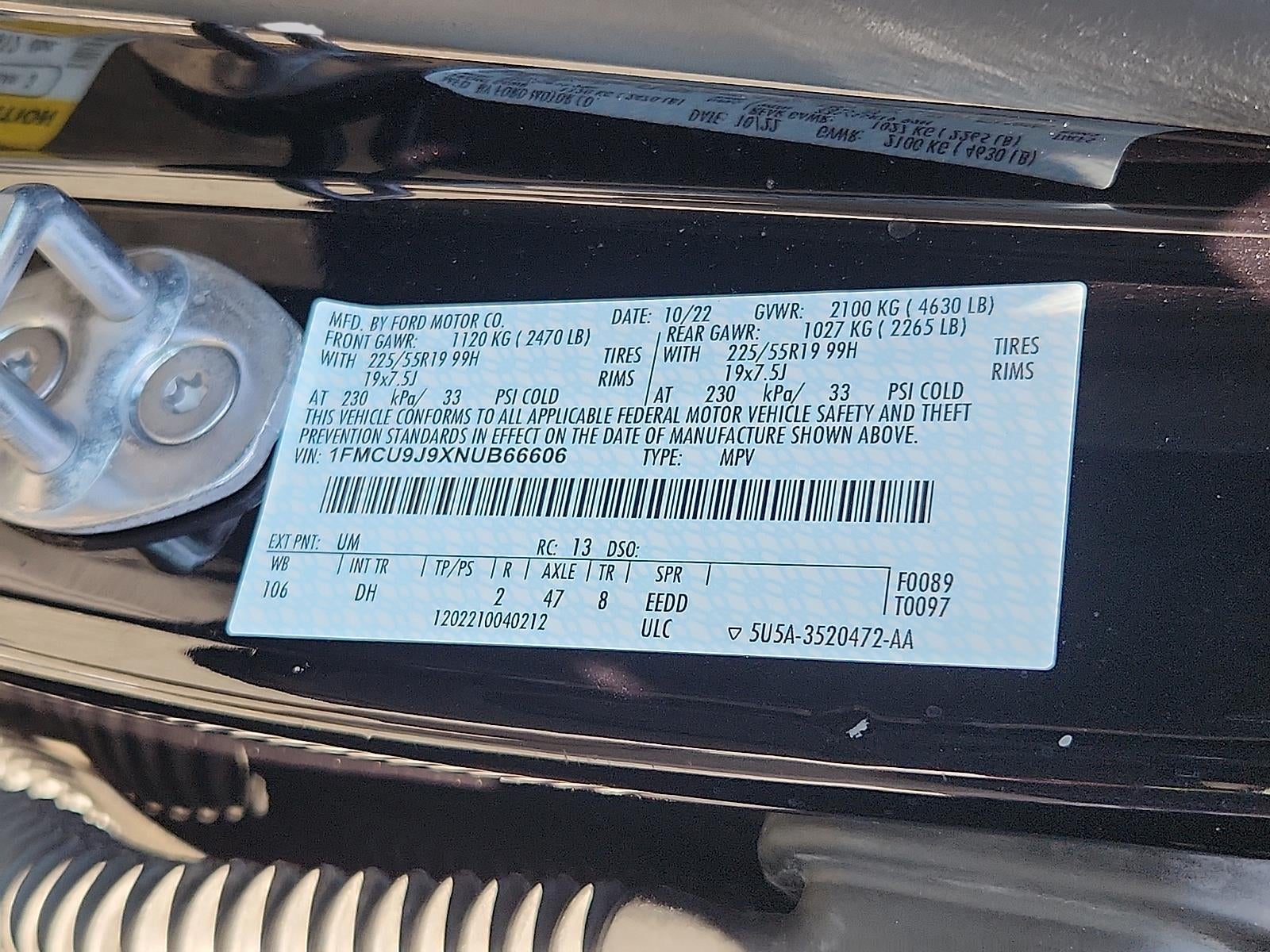 2022 Ford Escape Titanium