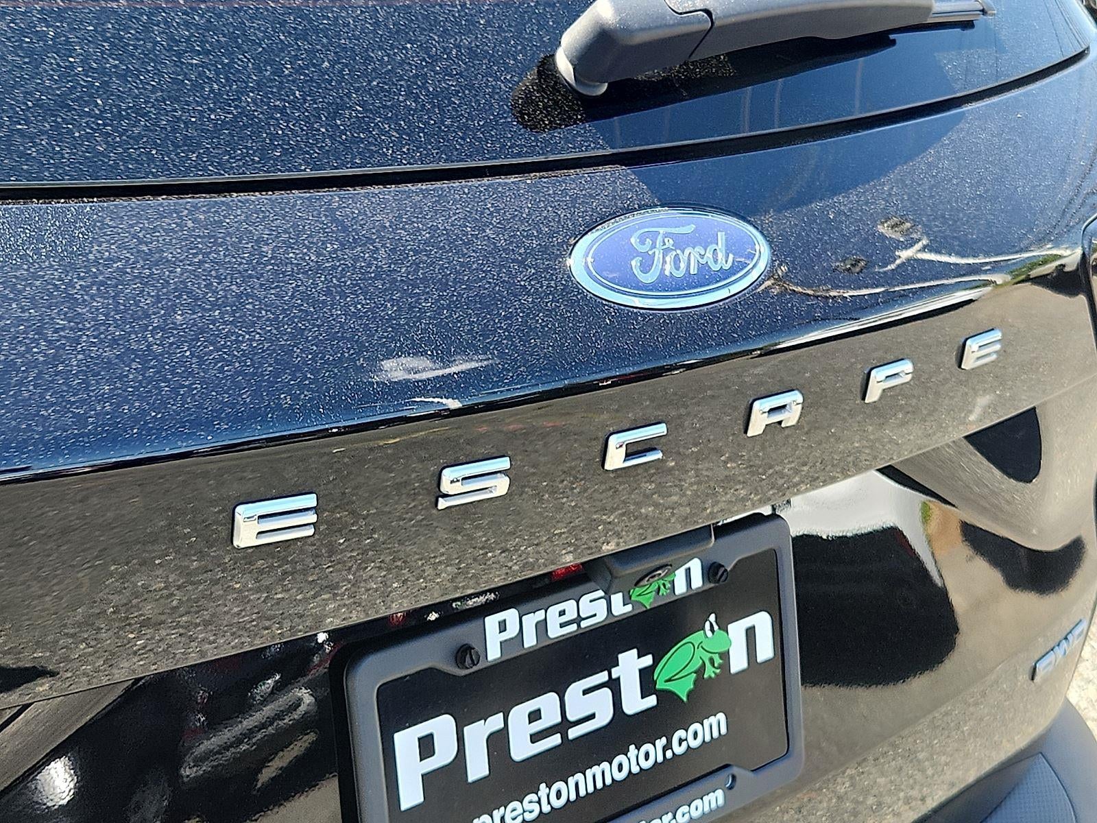 2022 Ford Escape Titanium