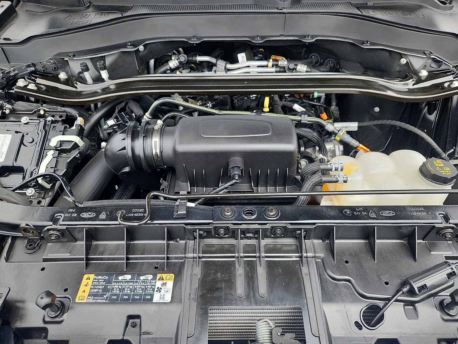 2022 Ford EXPLORER Base