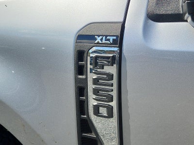 2027 Ford Super Duty F-250 SRW XLT