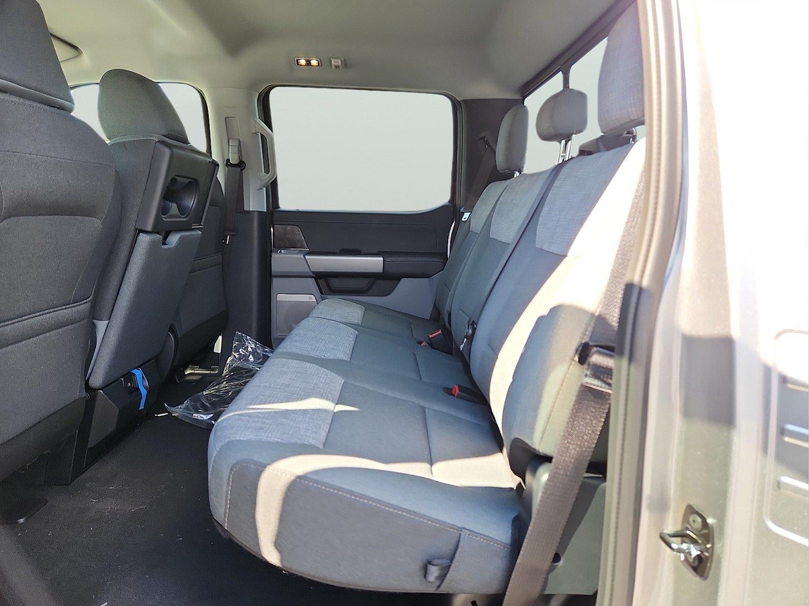 2027 Ford Super Duty F-250 SRW XLT