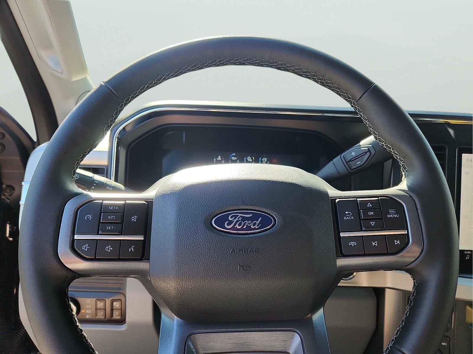 2027 Ford Super Duty F-250 XLT