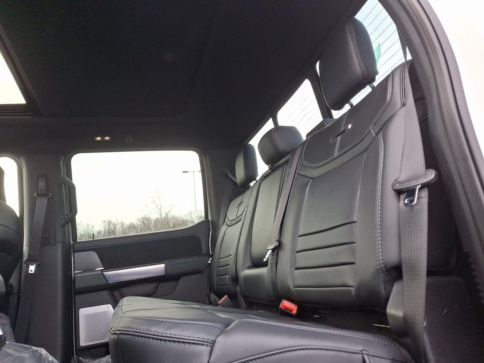 2025 Ford Super Duty F-350 Platinum