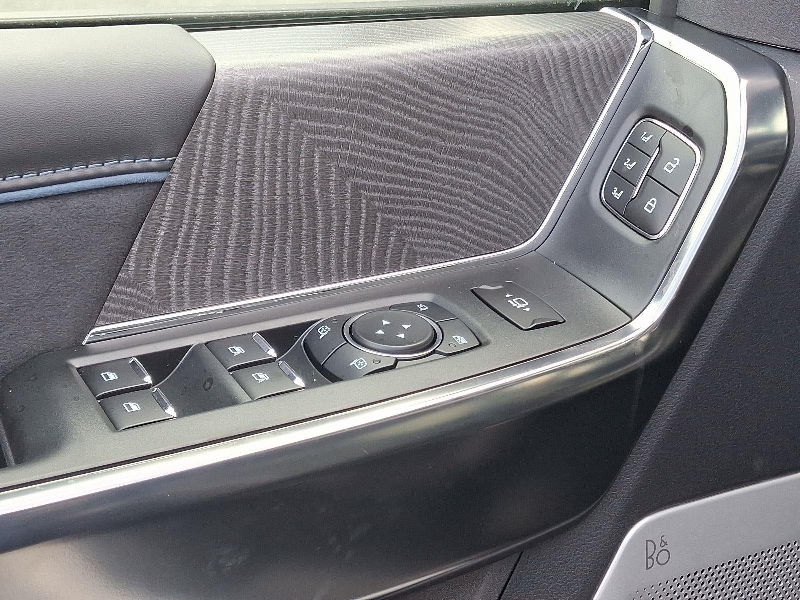 2025 Ford Super Duty F-350 Platinum