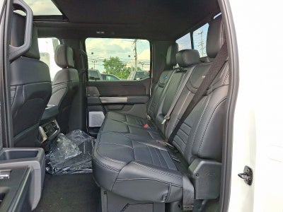 2025 Ford Super Duty F-350 Platinum