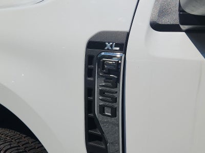 2025 Ford Super Duty F-350 XL