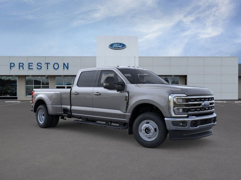 2026 Ford Super Duty F-350 XLT