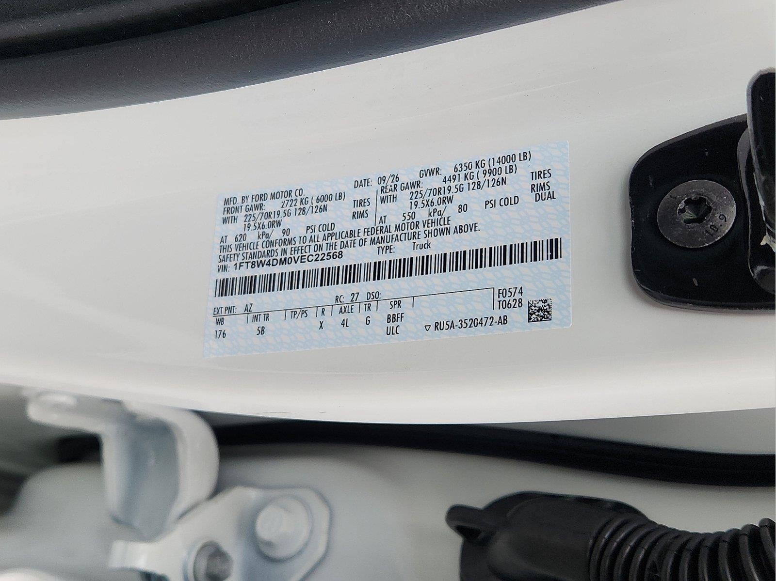 2027 Ford Super Duty F-450 Drw Lariat