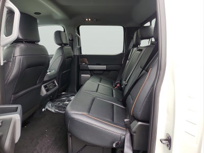2027 Ford Super Duty F-450 Drw Lariat