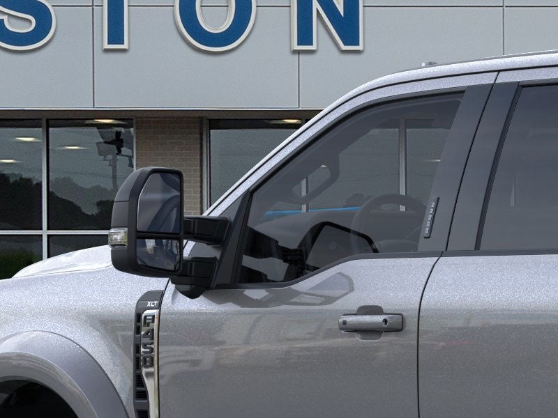 2026 Ford Super Duty F-450 DRW XLT