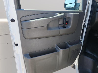 2015 GMC Savana Cargo Van Base