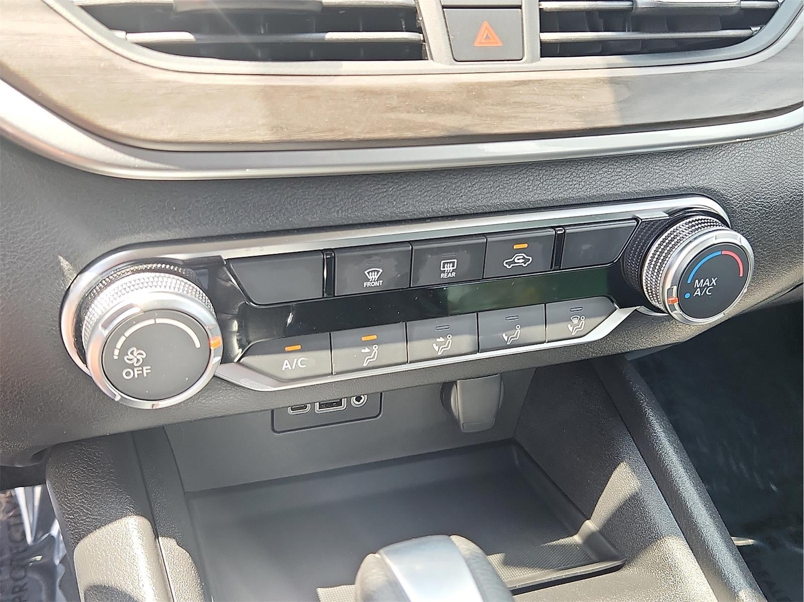 2025 Nissan Altima SV