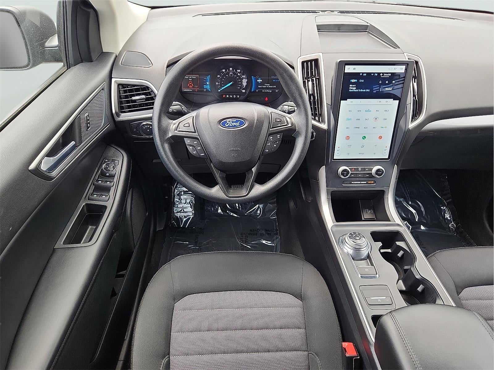 2022 Ford Edge SE