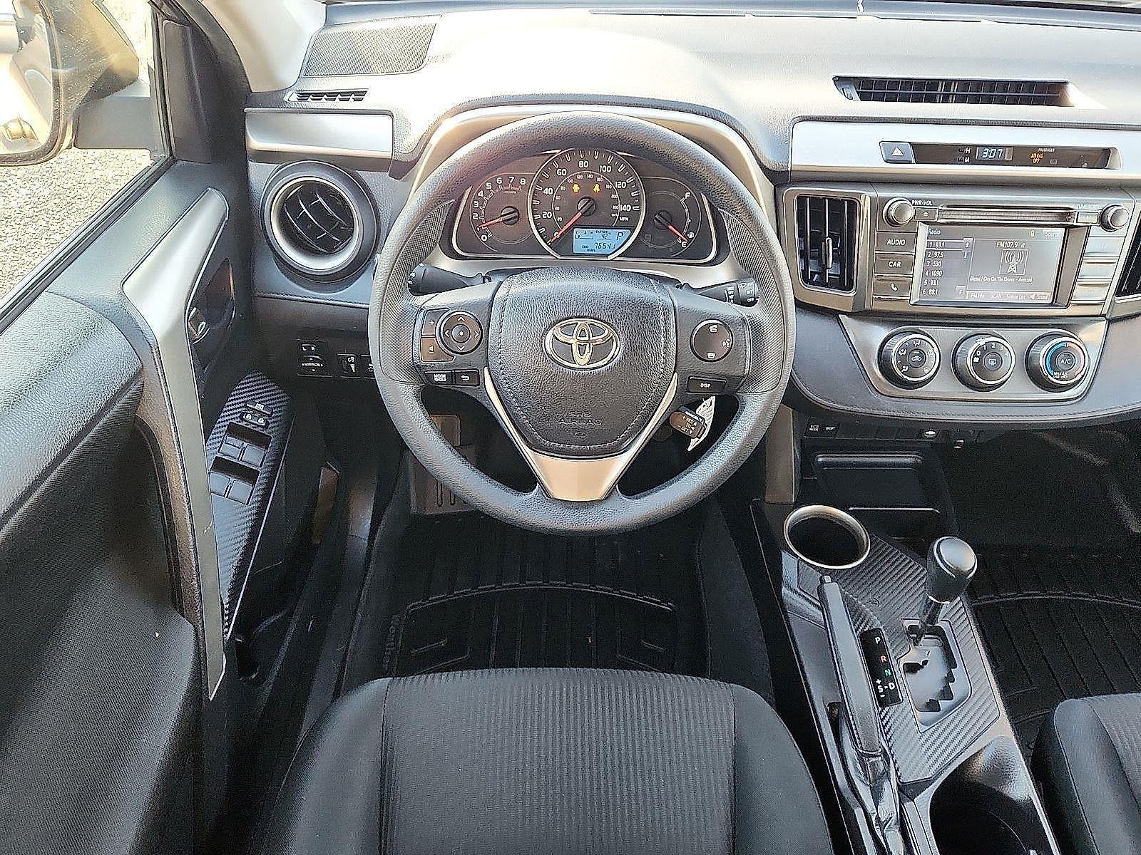 2014 Toyota RAV4 LE