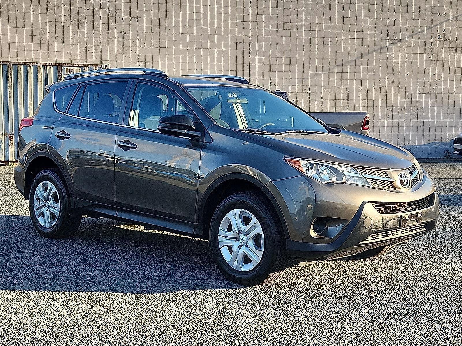 2014 Toyota RAV4 LE