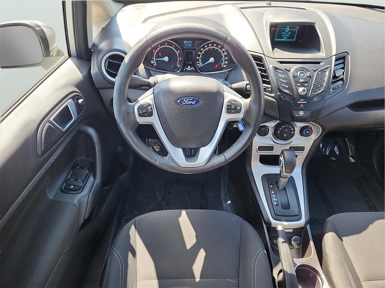 2016 Ford Fiesta SE