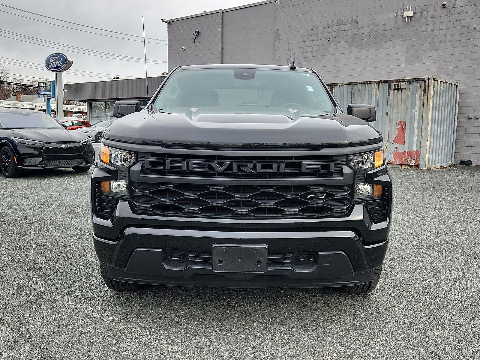 2023 Chevrolet Silverado 1500 Custom