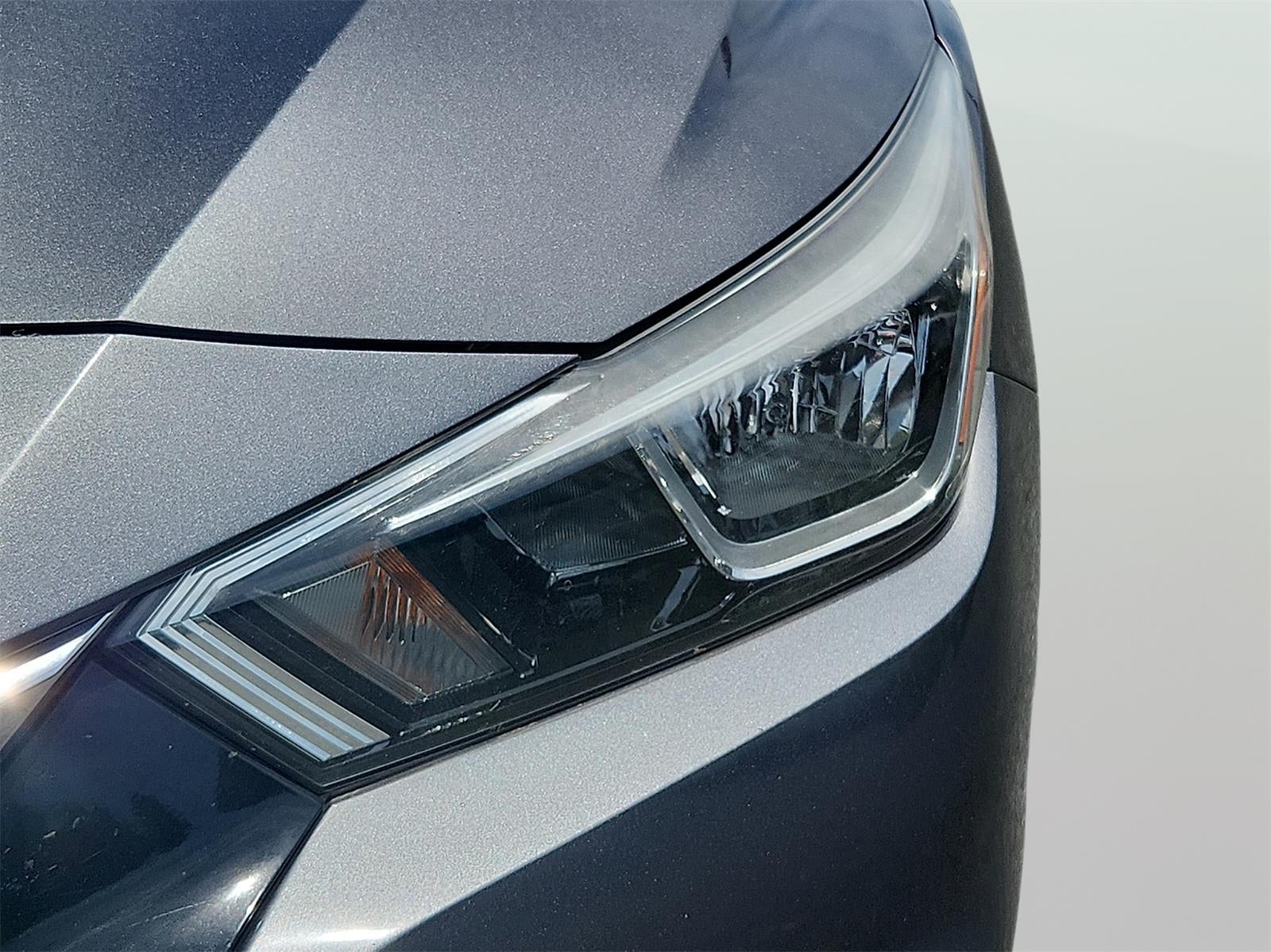 2020 Nissan Versa SV