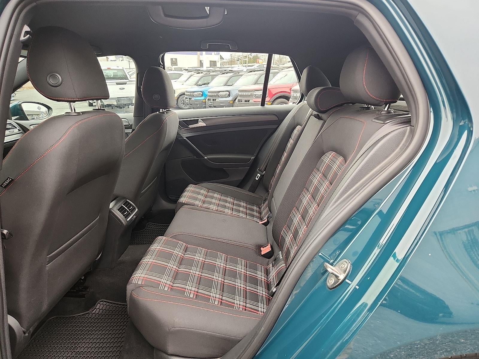 2018 Volkswagen Golf GTI S