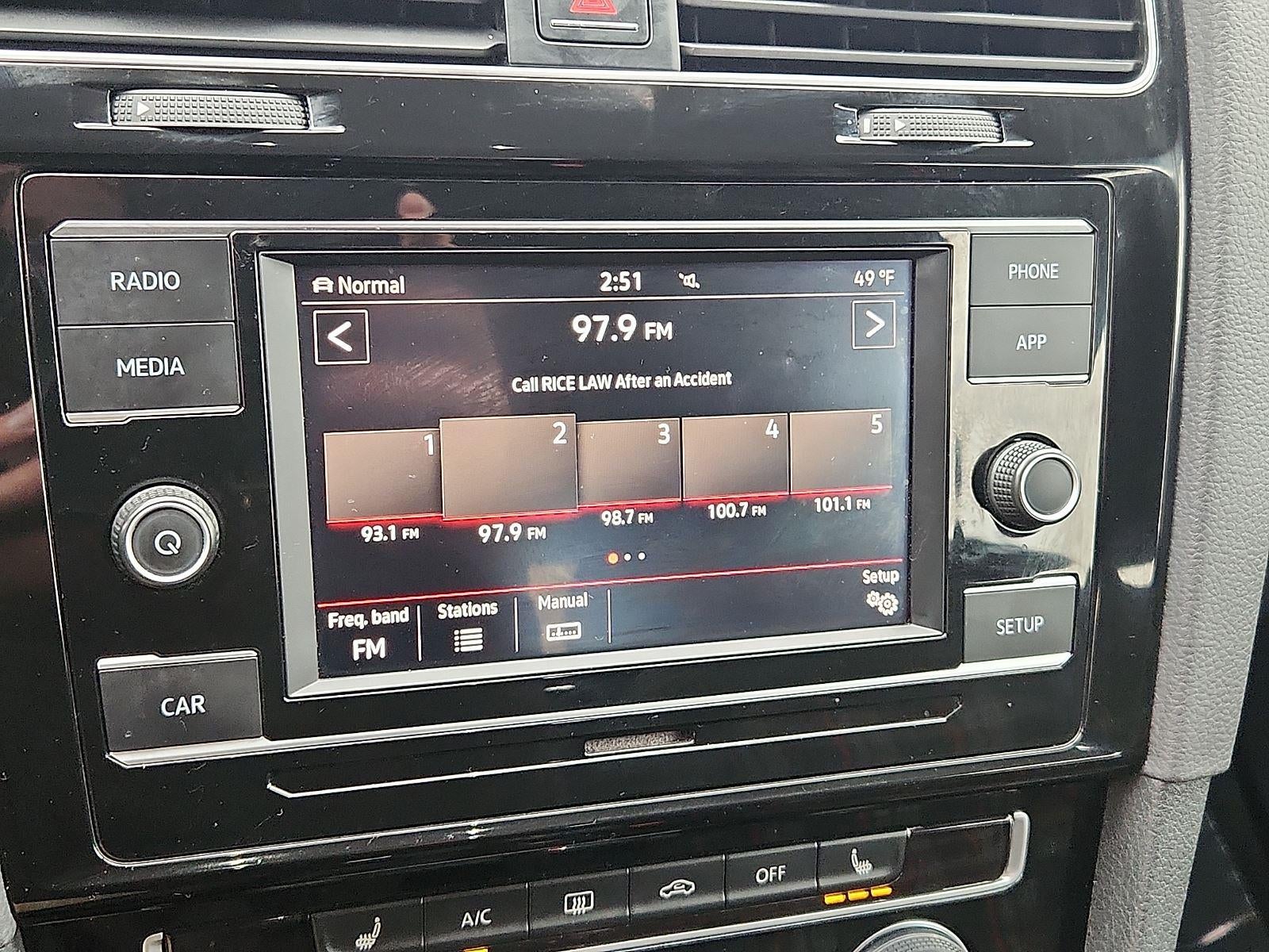 2018 Volkswagen Golf GTI S