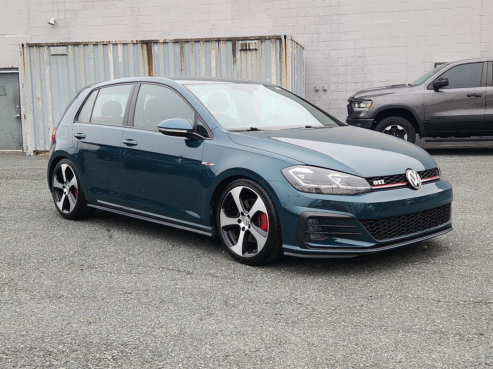 2018 Volkswagen Golf GTI S