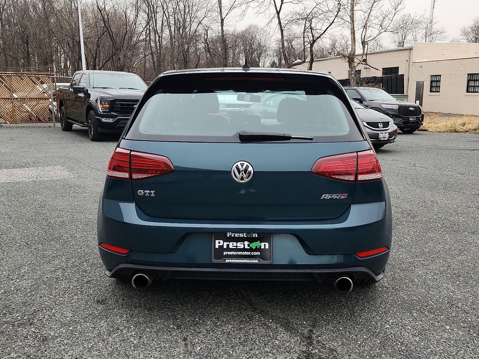 2018 Volkswagen Golf GTI S