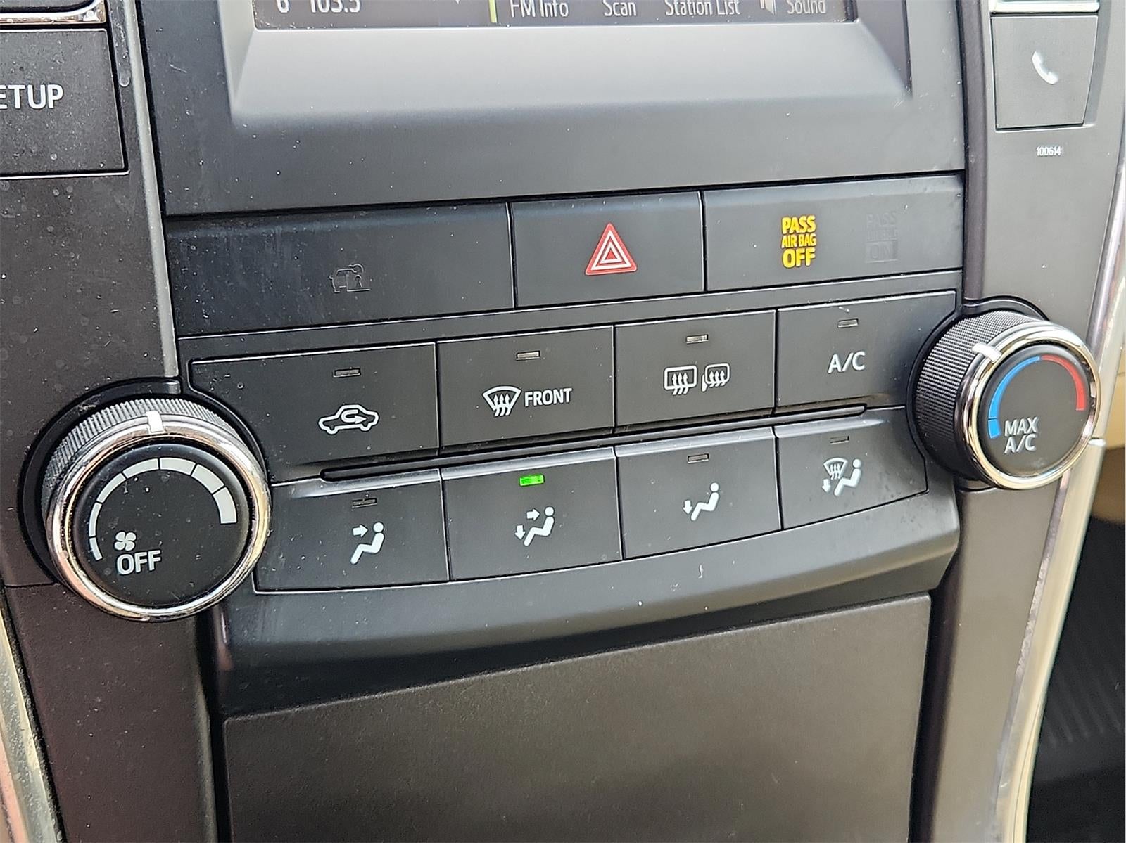 2017 Toyota Camry SE