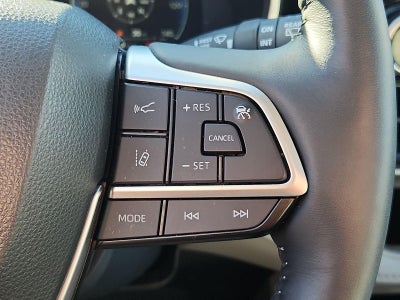 2023 Toyota Highlander Hybrid Platinum