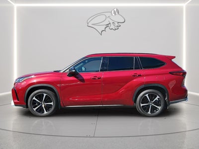 2021 Toyota HIGHLANDER XSE