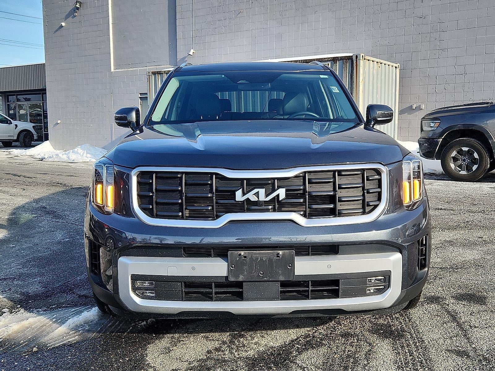 2024 Kia TELLURIDE Base