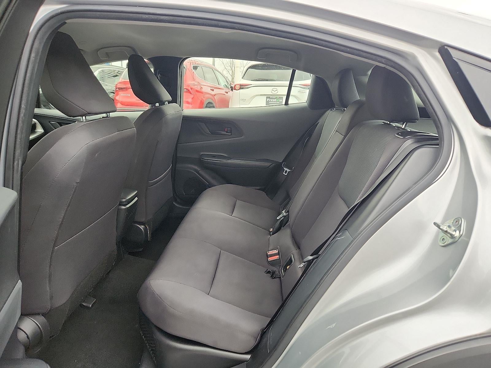 2023 Toyota PRIUS Base