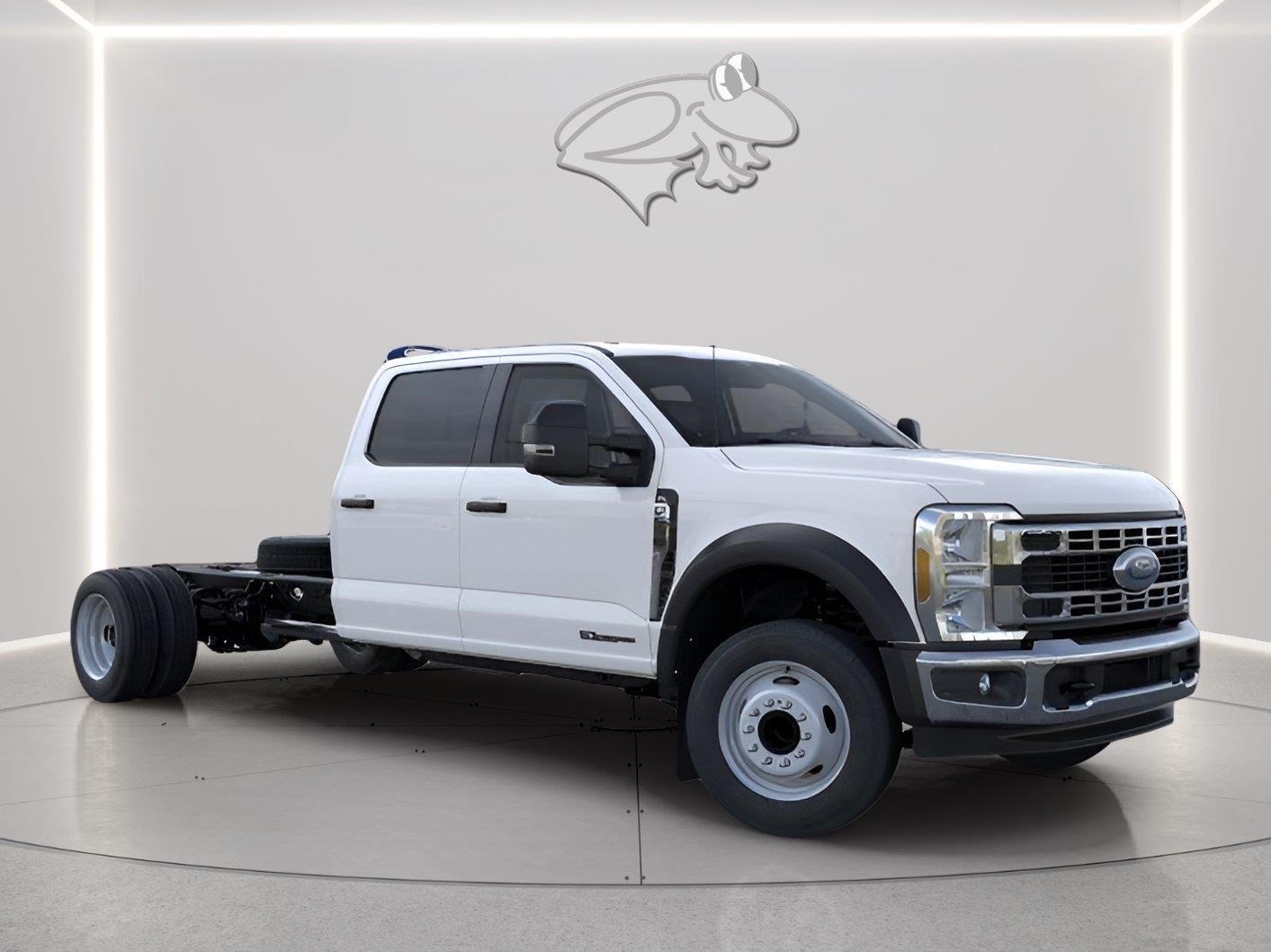 2026 Ford Super Duty F-550 DRW XL