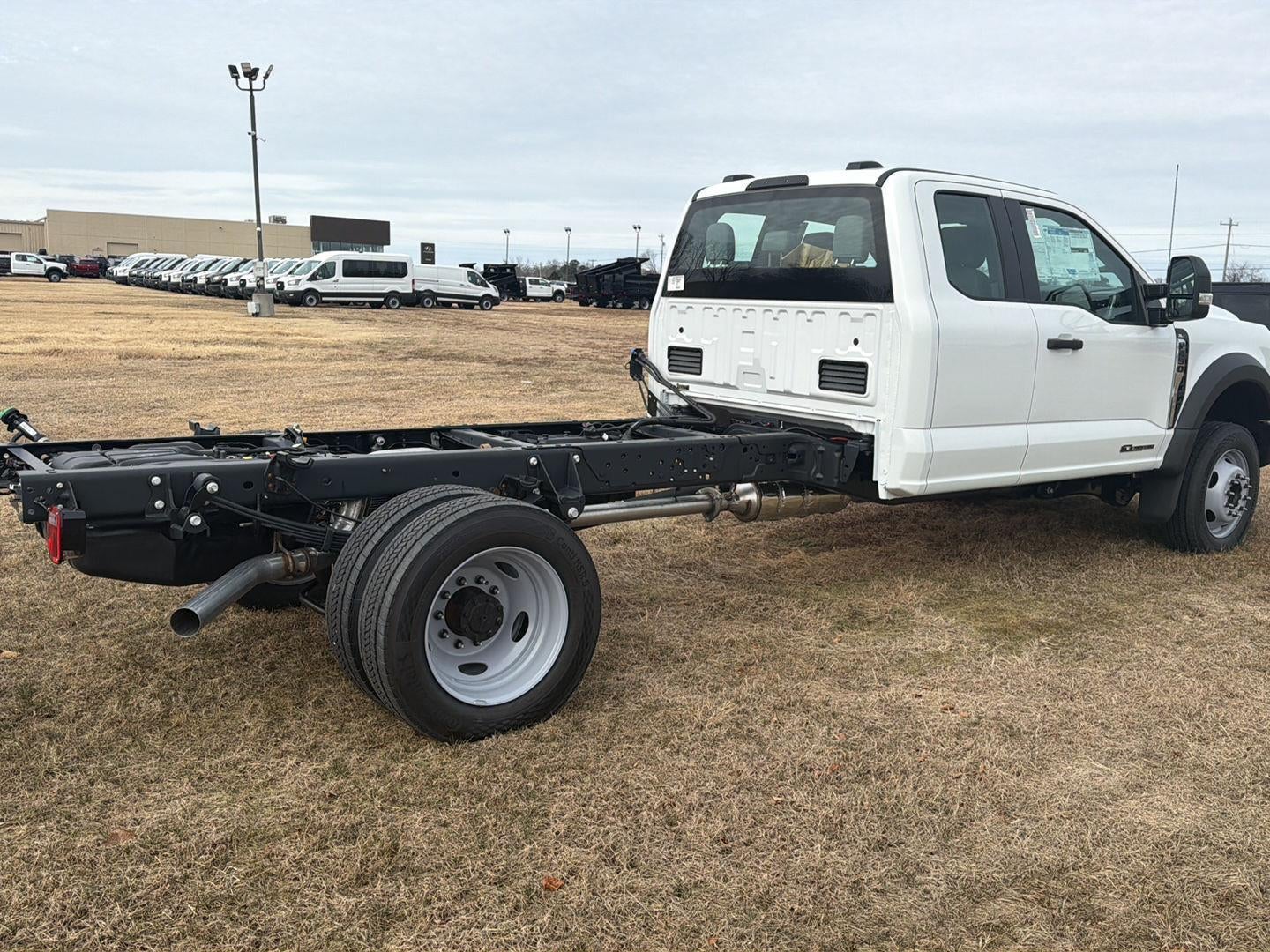 2026 Ford Chassis Cab XL