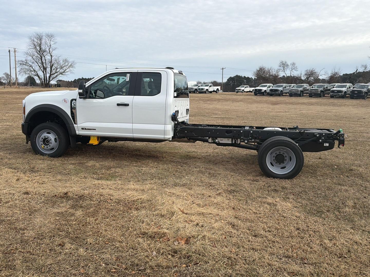 2026 Ford Chassis Cab XL