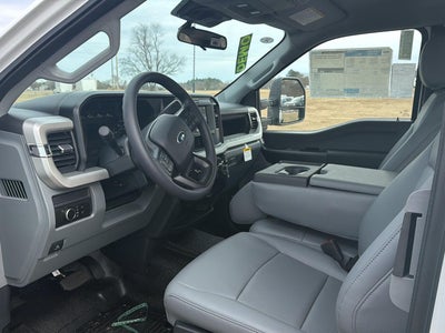 2026 Ford Chassis Cab XL