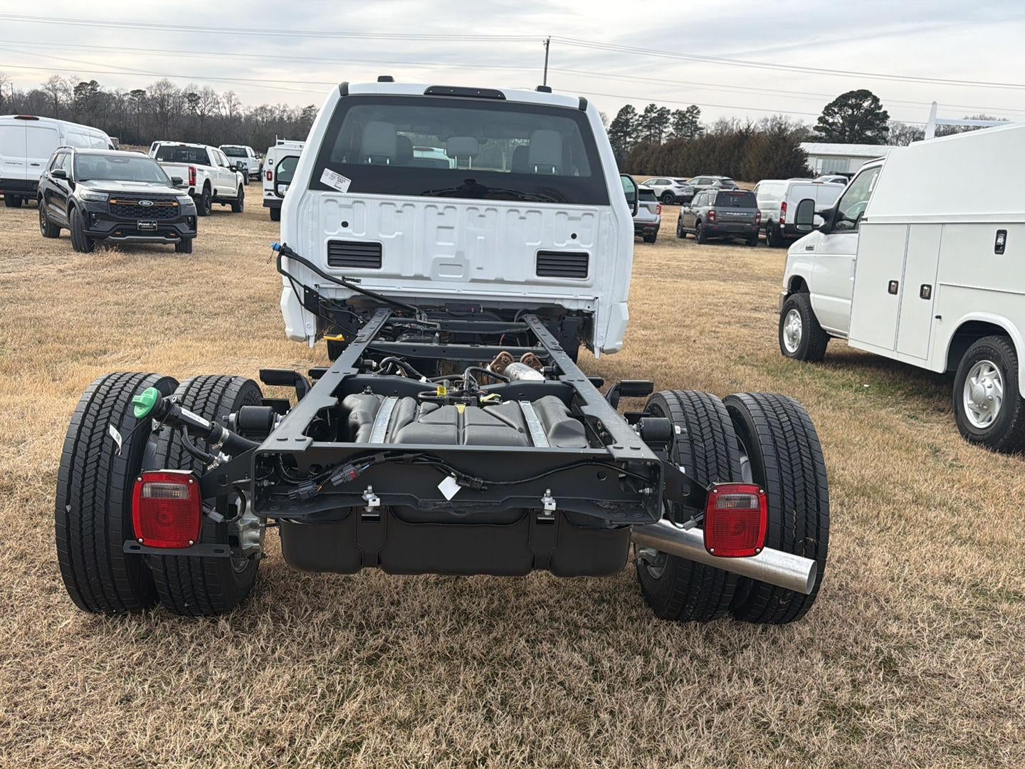 2026 Ford Chassis Cab XL